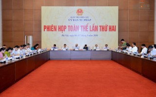 Phiên họp toàn thể lần thứ hai của Ủy ban Tư pháp